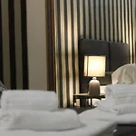 Trieste Hotel *