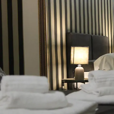 Trieste Hotel *
