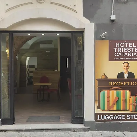 Trieste Hotel *