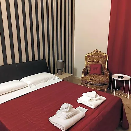 Trieste Отель *