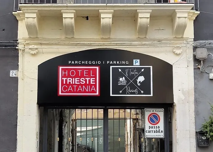 特里雅斯特酒店 * 卡塔尼亚